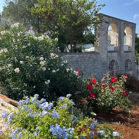 Bed and Breakfast Il Trullo Di Simona 3*